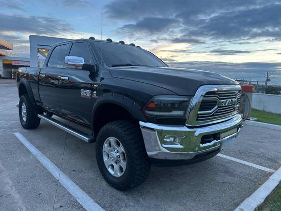 RAM 2500 6.7 LARAMIE 4X4 CD I6 TURBO DIESEL 4P AUTOMÁTICO